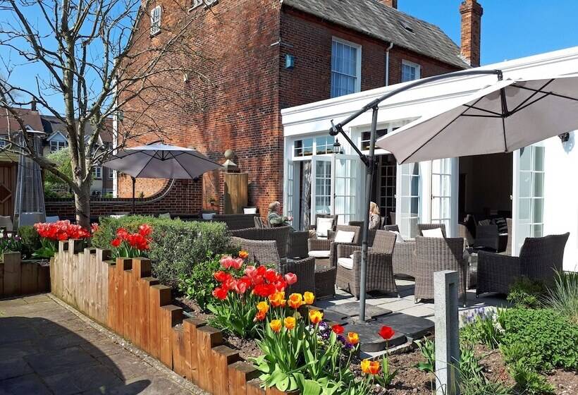 Milford Hall Hotel   Newly Refurbished