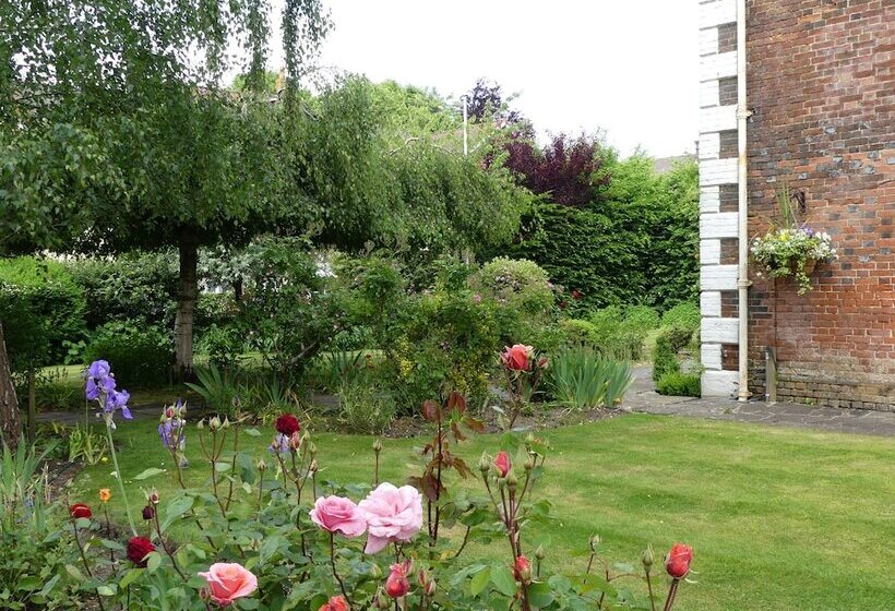 Milford Hall Hotel   Newly Refurbished