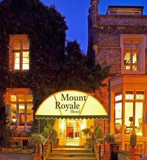 ホテル The Mount Royale