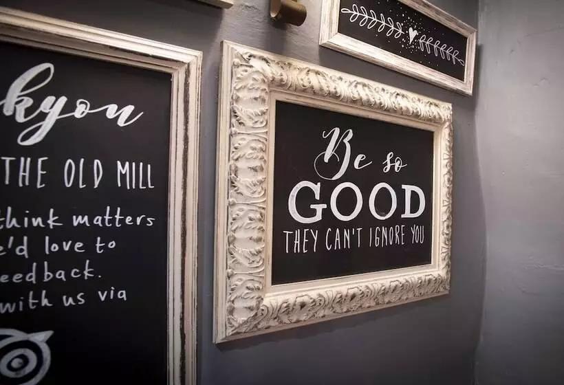 ホテル Old Mill By Chef & Brewer Collection