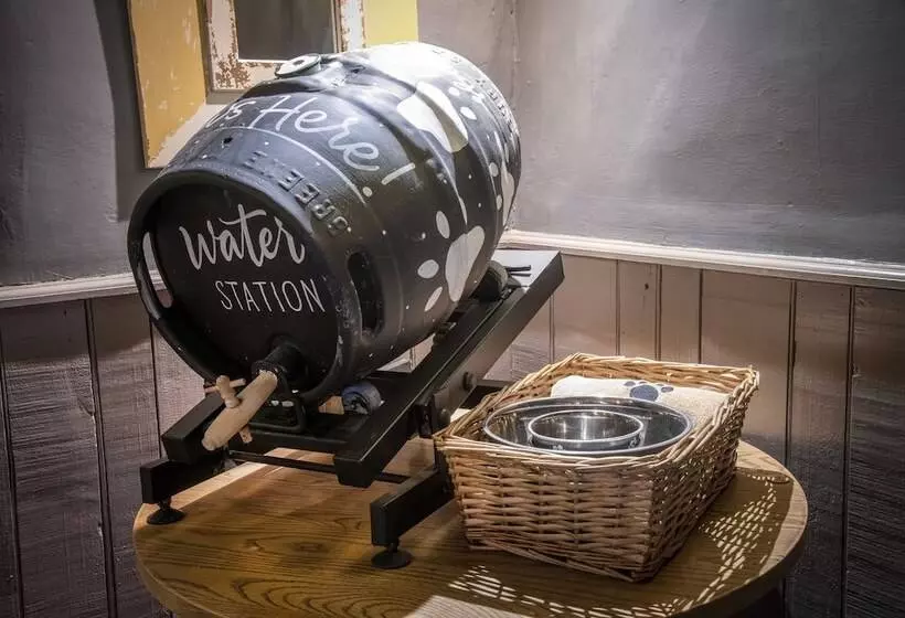 ホテル Old Mill By Chef & Brewer Collection