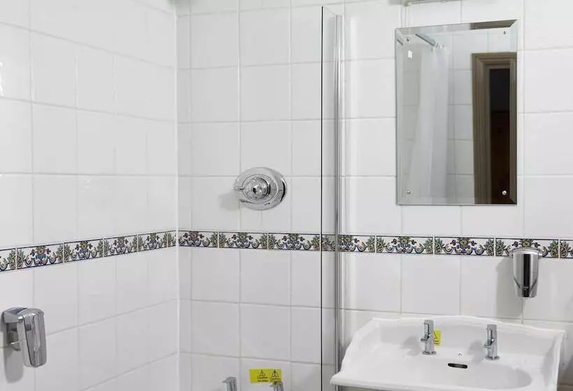 ホテル Old Mill By Chef & Brewer Collection