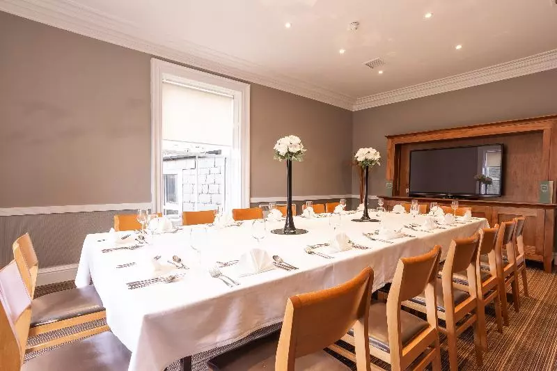 Отель Palm Court