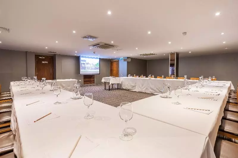 Отель Palm Court