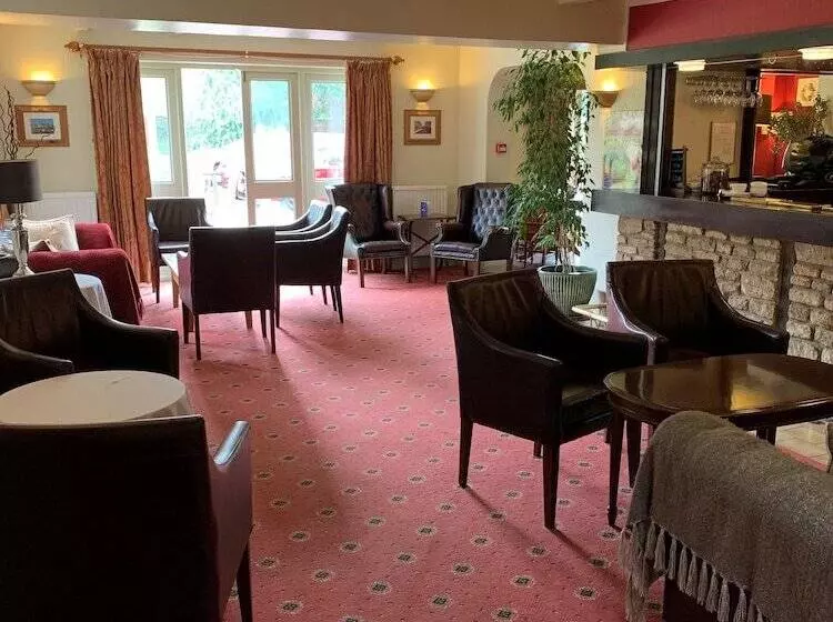 Отель Pettifers Freehouse