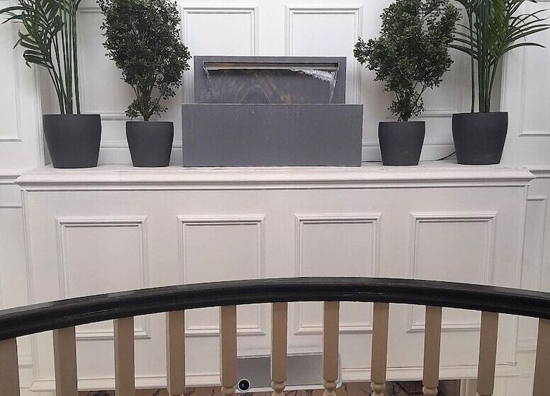 בית מלון כפרי The Hillcrest