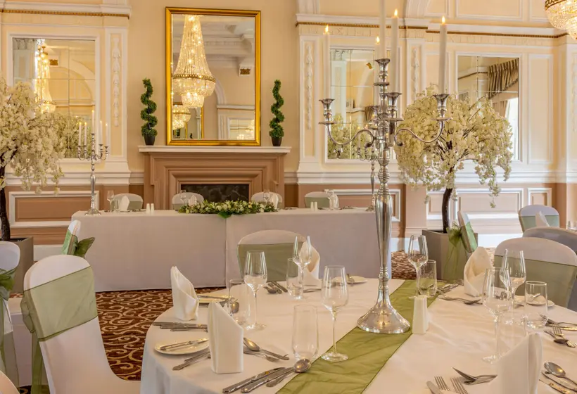 ホテル The Midland