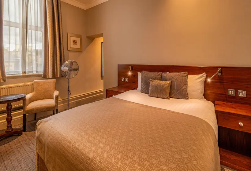 ホテル The Midland