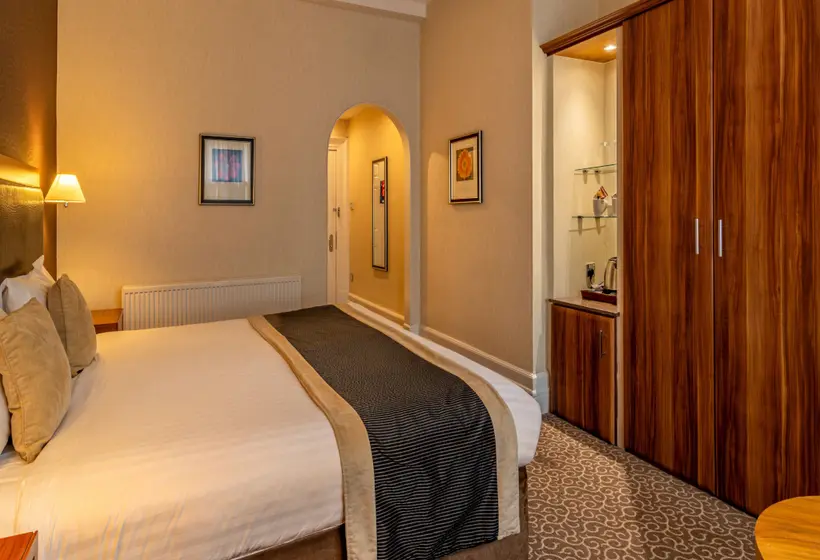 ホテル The Midland