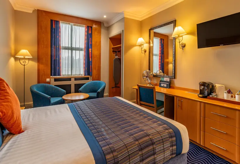 ホテル The Midland