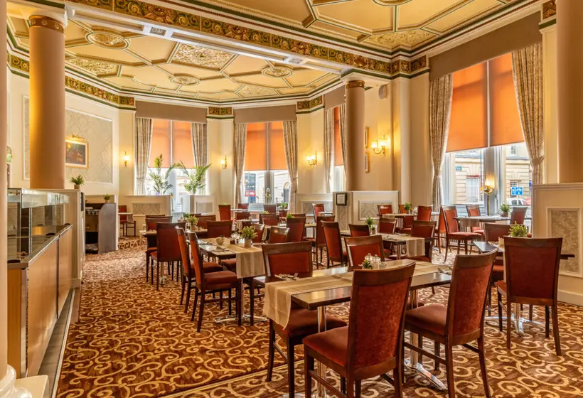 ホテル The Midland