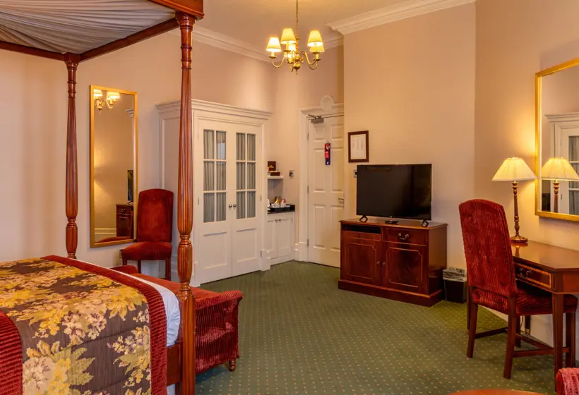 ホテル The Midland