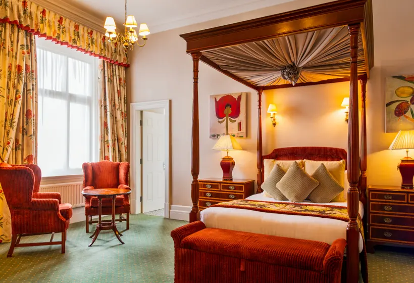 ホテル The Midland