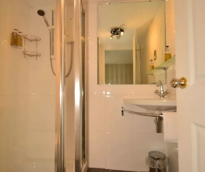 Hotel The Mill House