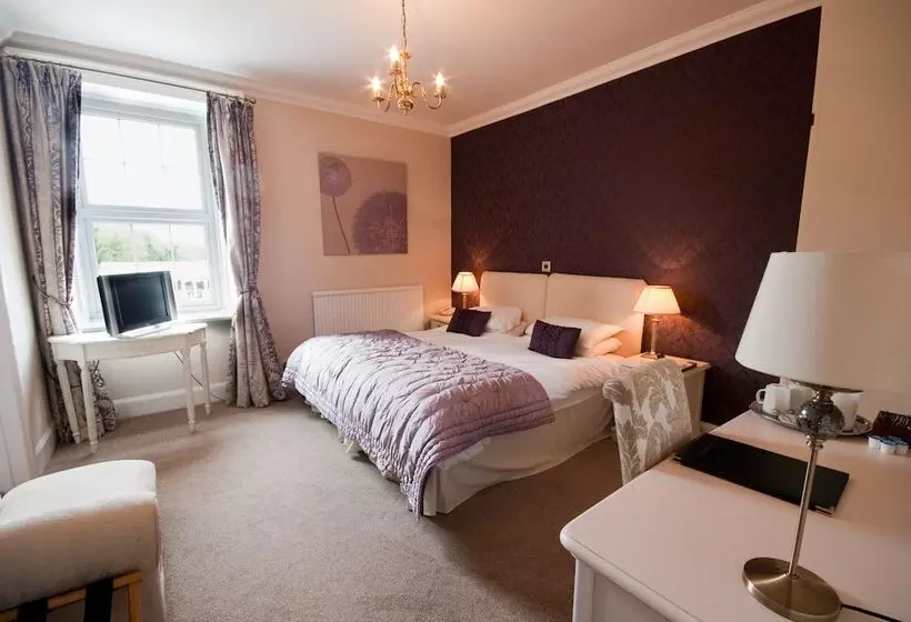 Hotel The Mill House