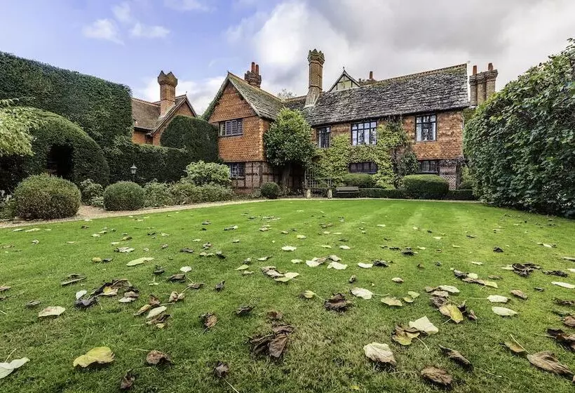 Langshott Manor Luxury Hotel Gatwick