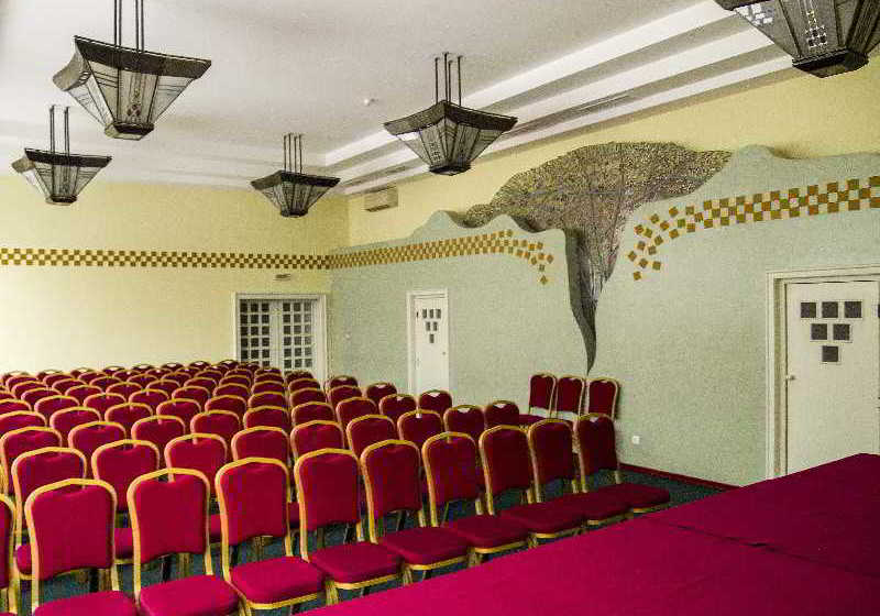 Отель Gloria Palace