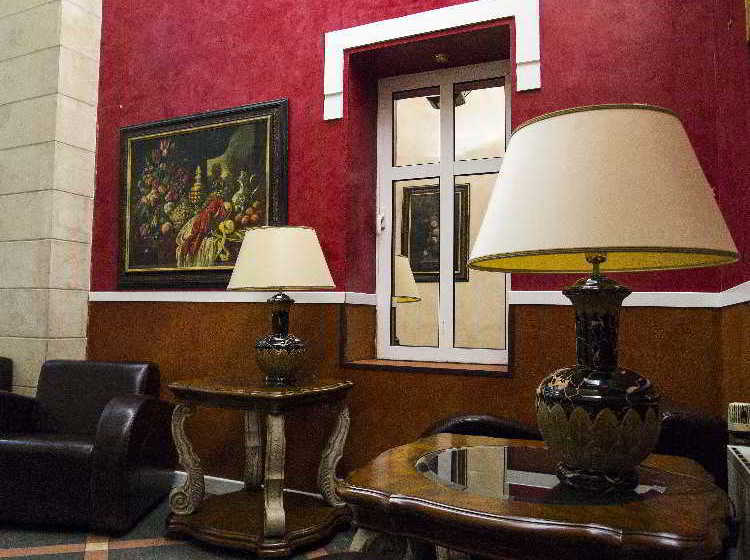 Отель Gloria Palace