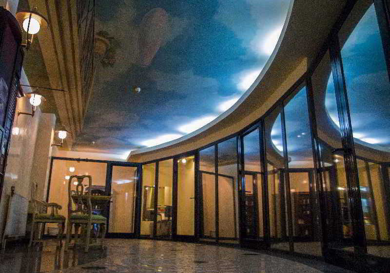 Отель Gloria Palace