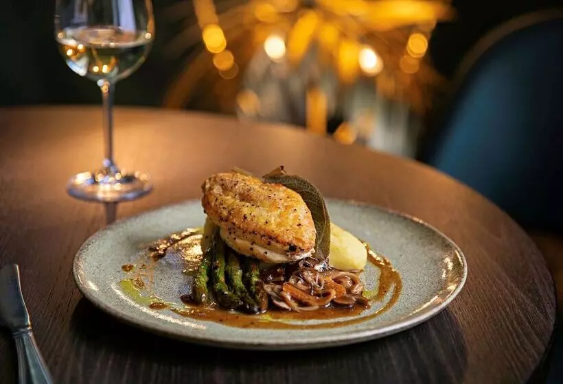 Queens Hotel & Spa Bournemouth