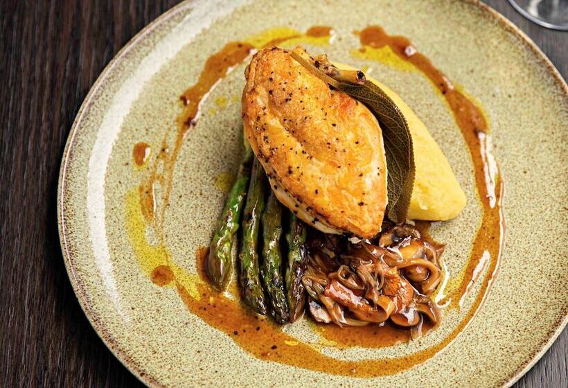 Queens Hotel & Spa Bournemouth