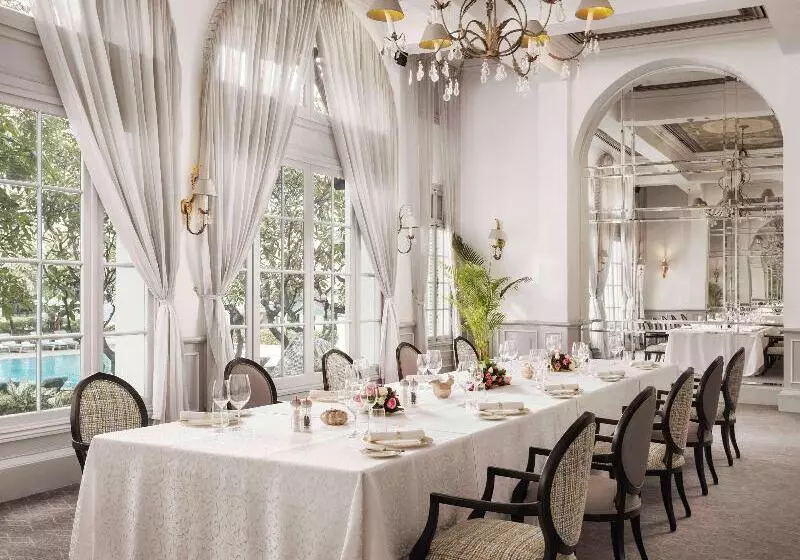 Raffles Hotel Le Royal