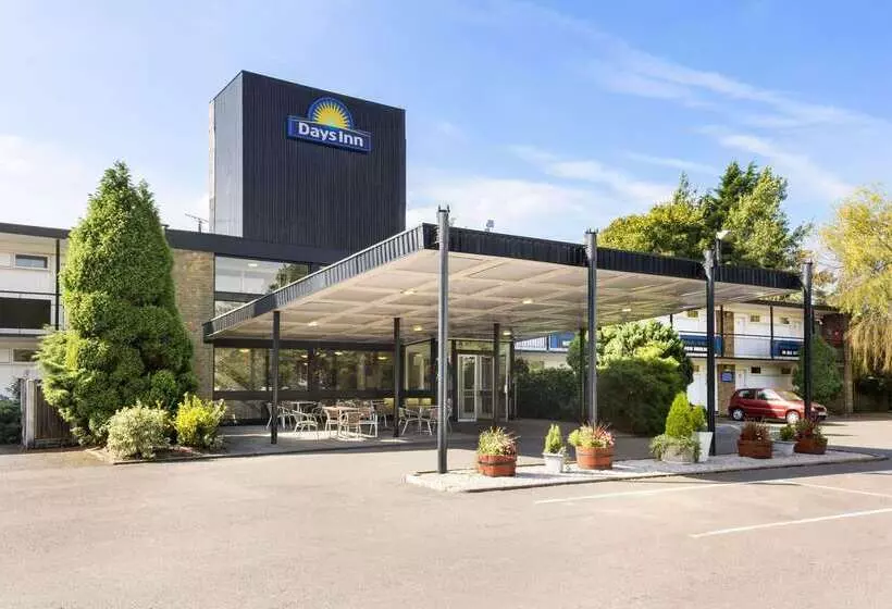 Отель Ramada Chorley South