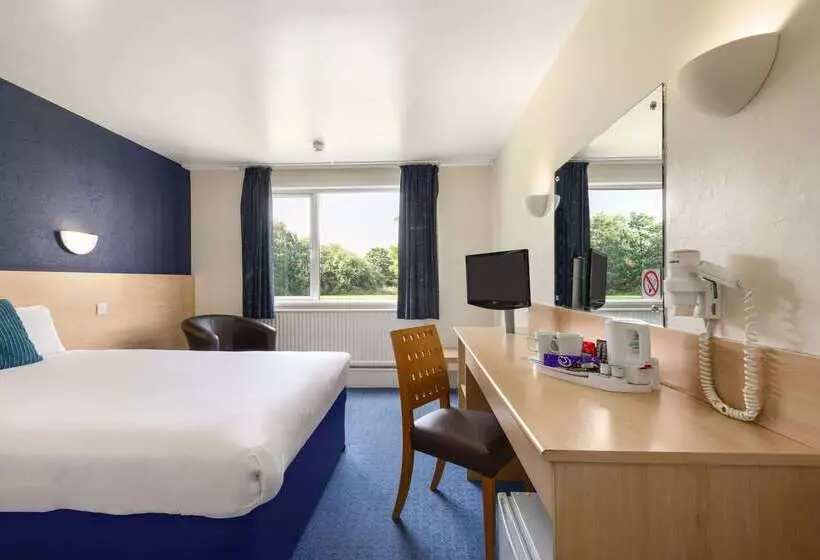 Отель Ramada Chorley South