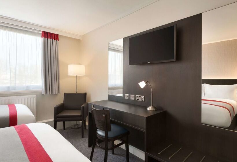 호텔 Ramada Chorley South