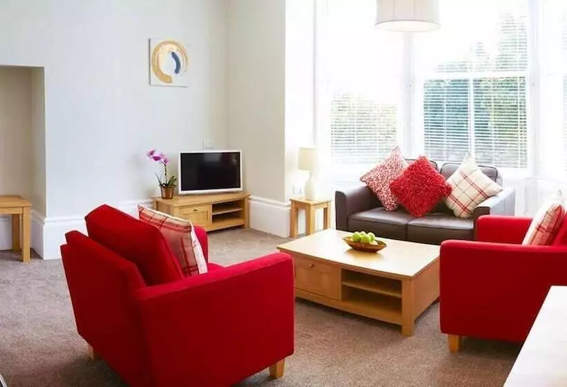 هتل Red Lea Apartments