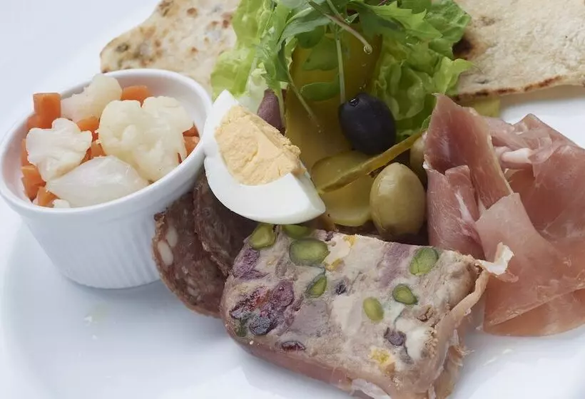 בית מלון כפרי Royal Golf