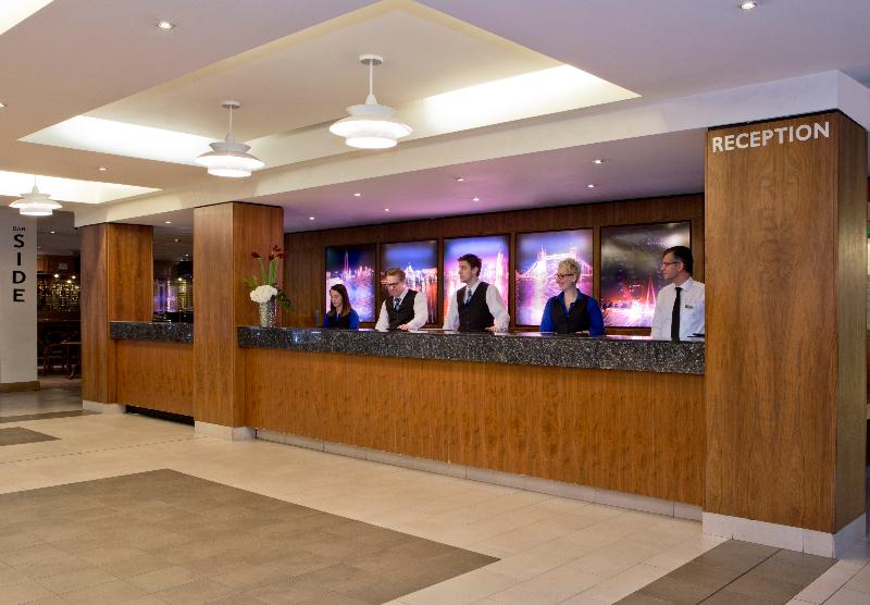 هتل Royal National