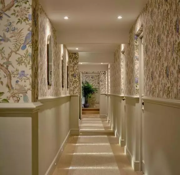 هتل Stanwell House