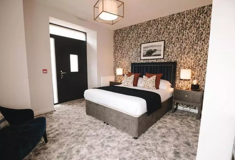 ホテル The Seafield Armscullen