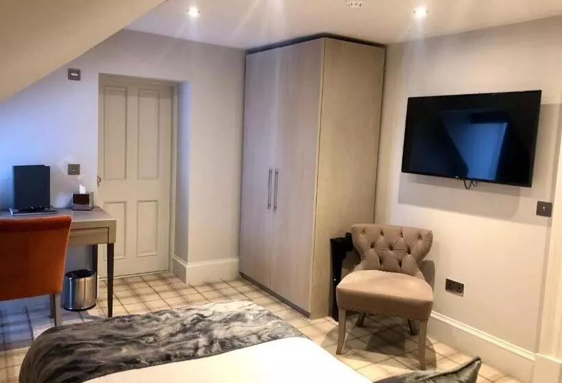 ホテル The Seafield Armscullen