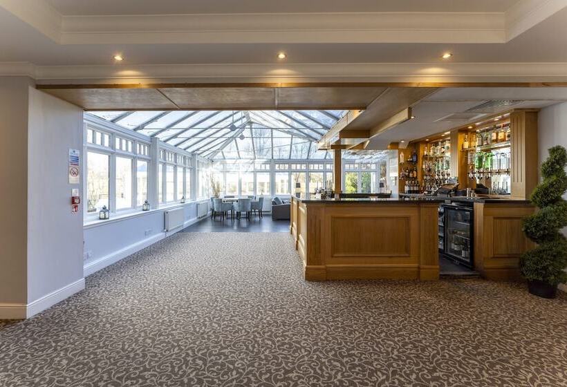 هتل Sherbrooke Castle