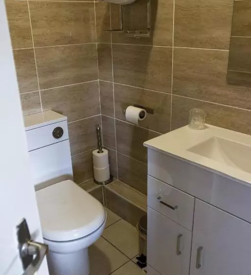 酒店 The Strathearn