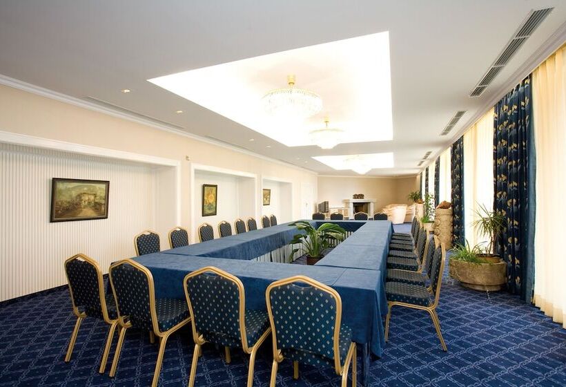 Imperial Hotel & Spa