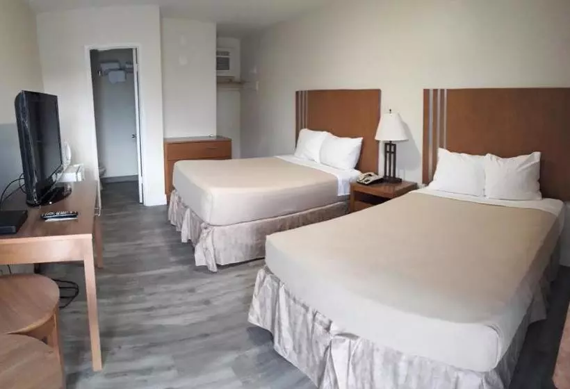 فندق على الطريق Knights Inn Prince George