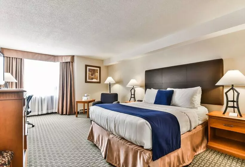 Отель Best Western Plus Cambridge