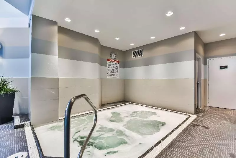 Отель Best Western Plus Cambridge