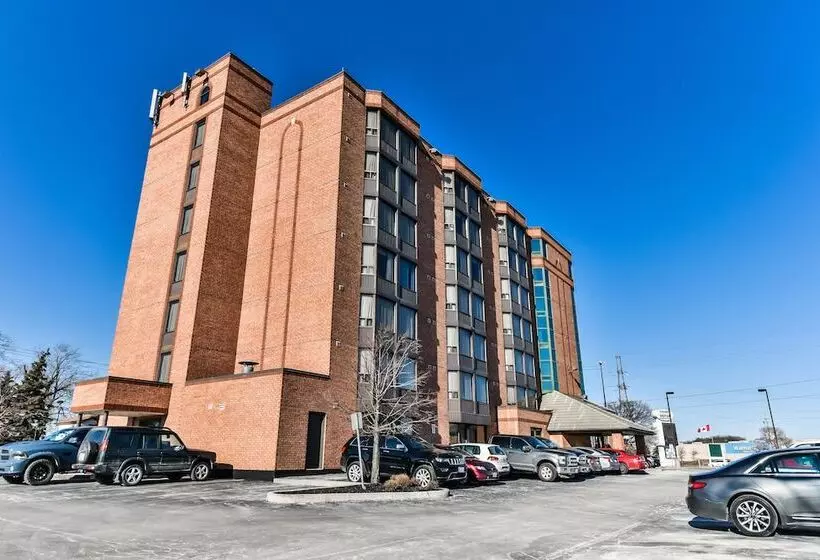 Отель Best Western Plus Cambridge