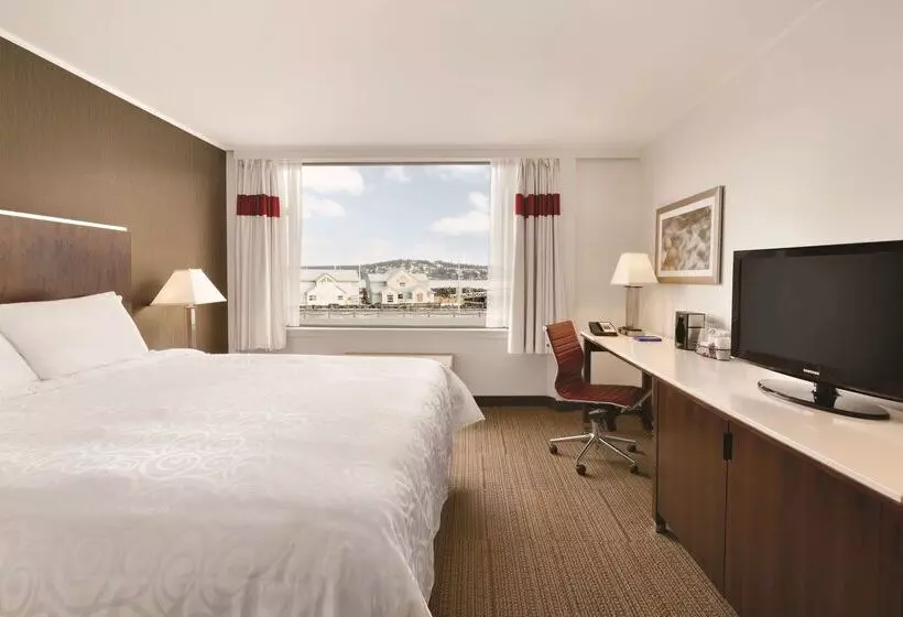 酒店 Coast Discovery Inn