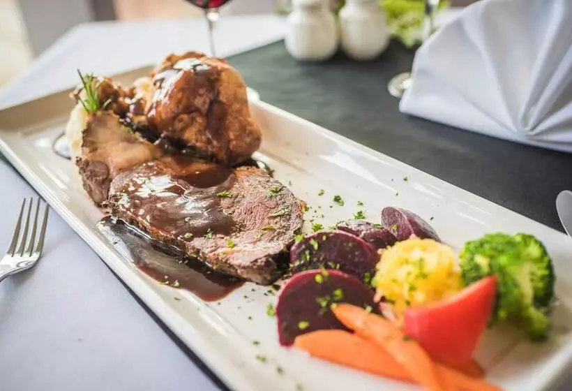 酒店 Coast Discovery Inn