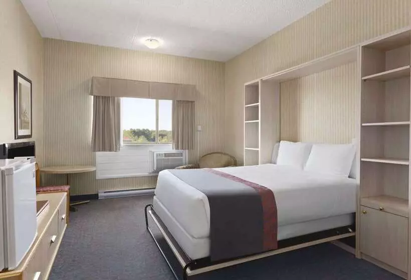 فندق Days Inn By Wyndham Bridgewater Conference Center