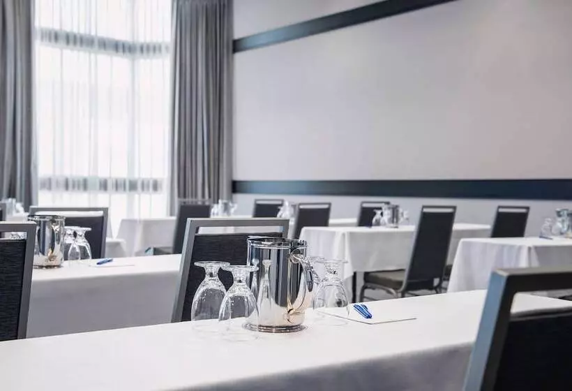 Delta Hotels By Marriott St. John S Conference Centre