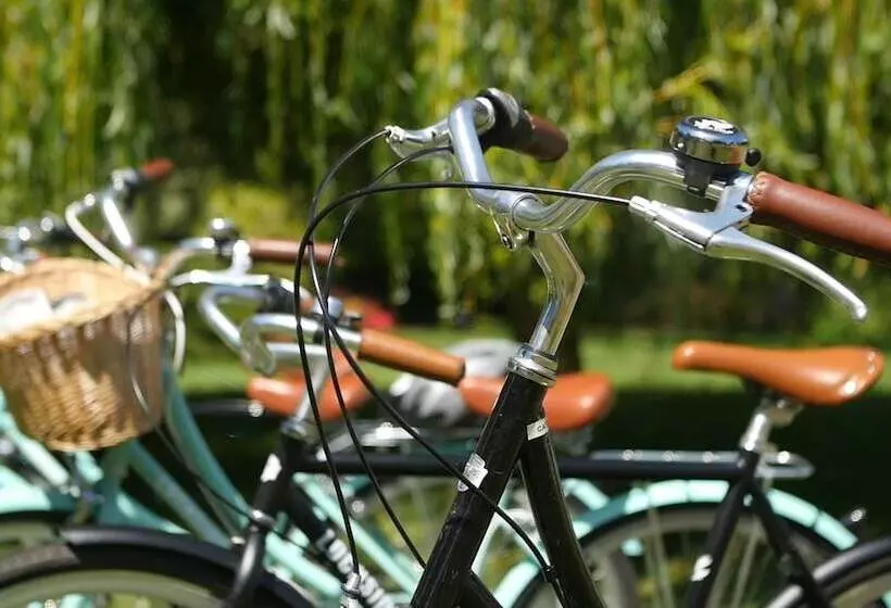 Отель Pendray Inn And Tea House