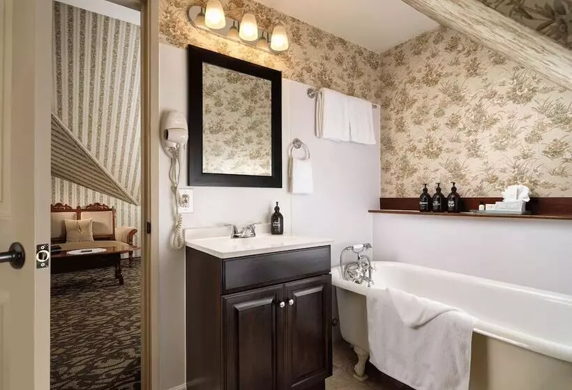 Отель Pendray Inn And Tea House