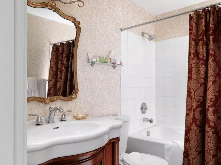 Отель Pendray Inn And Tea House