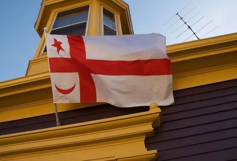 Отель Rum Runner Inn